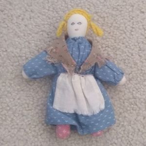 Kirsten's Doll (Sari)